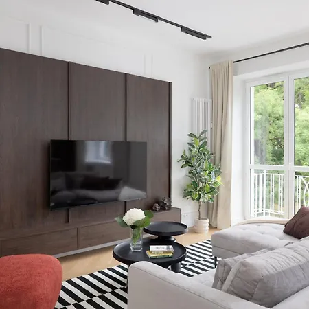 2-bedroom Bohemian Center Apartmán Varšava
